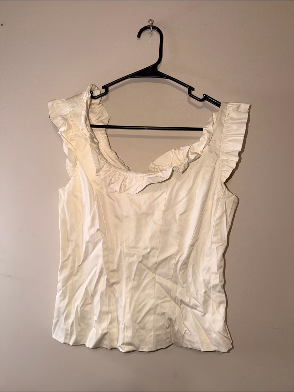ANTONIO MELANI White Ruffle Scoop Neck Tank